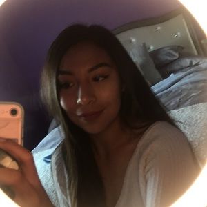 Meet your Posher, Melissa